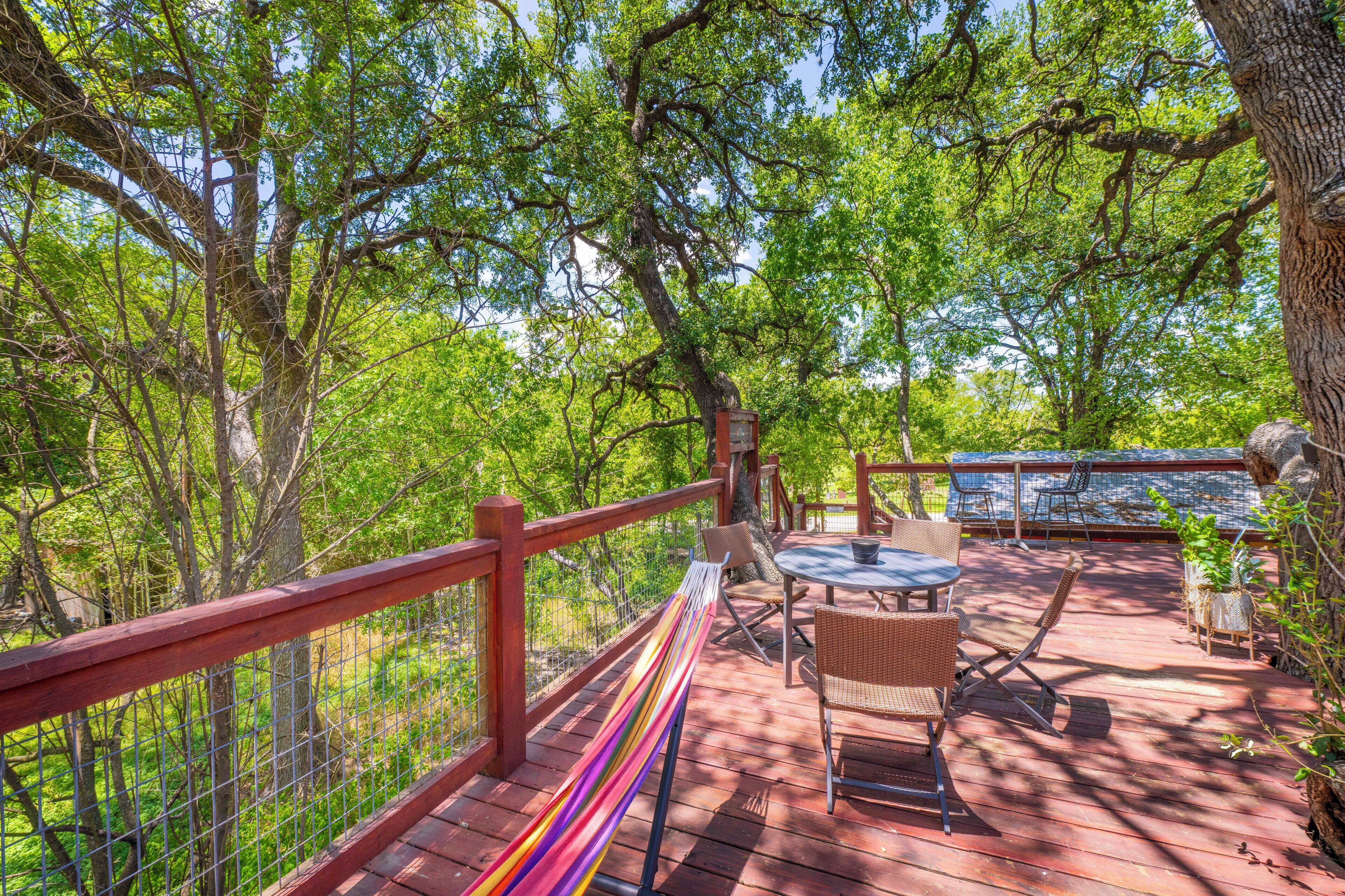 Cabaña romántica, baño privado | Balcón