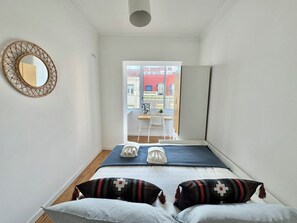2 chambres, fer et planche à repasser, Wi-Fi, literie fournie
