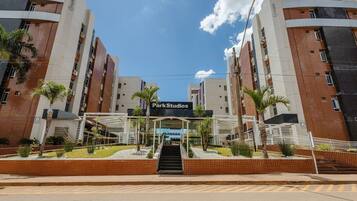 Basic Apartment | Exterior
