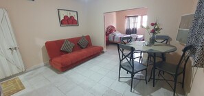 Leilighet – standard | Spisestue