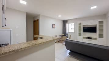 Basic Apartment | Interior