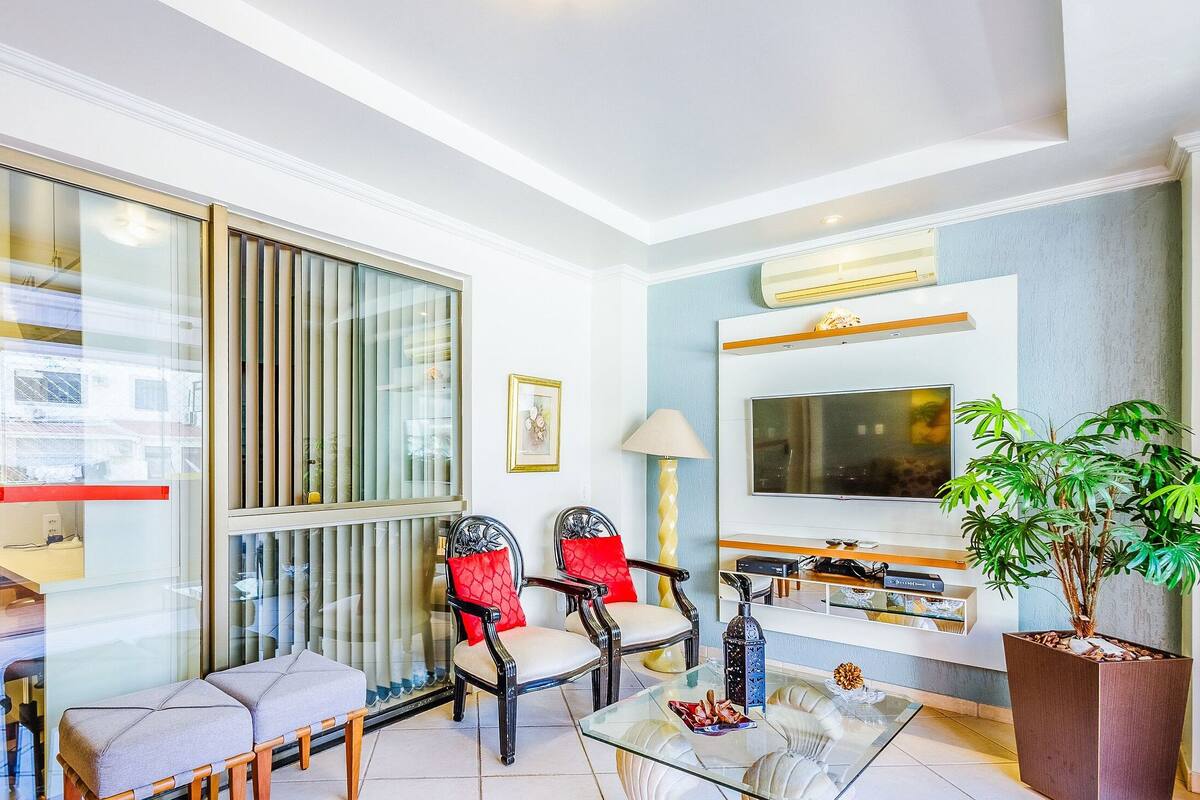 Basic Apartment | Interior