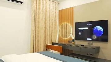 Chambre Junior, balcon, vue ville