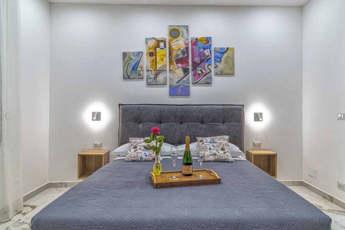 Apartment | Free WiFi, bed sheets