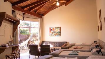 Estúdio Família - Sossego Homestay com Piscina Aquecida - Chapada dos Guimarães