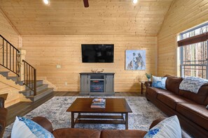 TV connectée, cheminée