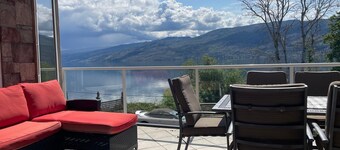 Endless Views by the Lake