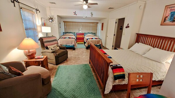 1 bedroom, WiFi, bed sheets