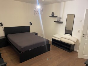 1 bedroom, travel crib, free WiFi, bed sheets