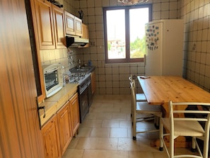 Microwave, oven, stovetop