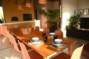 Casa de luna de miel | Comedor