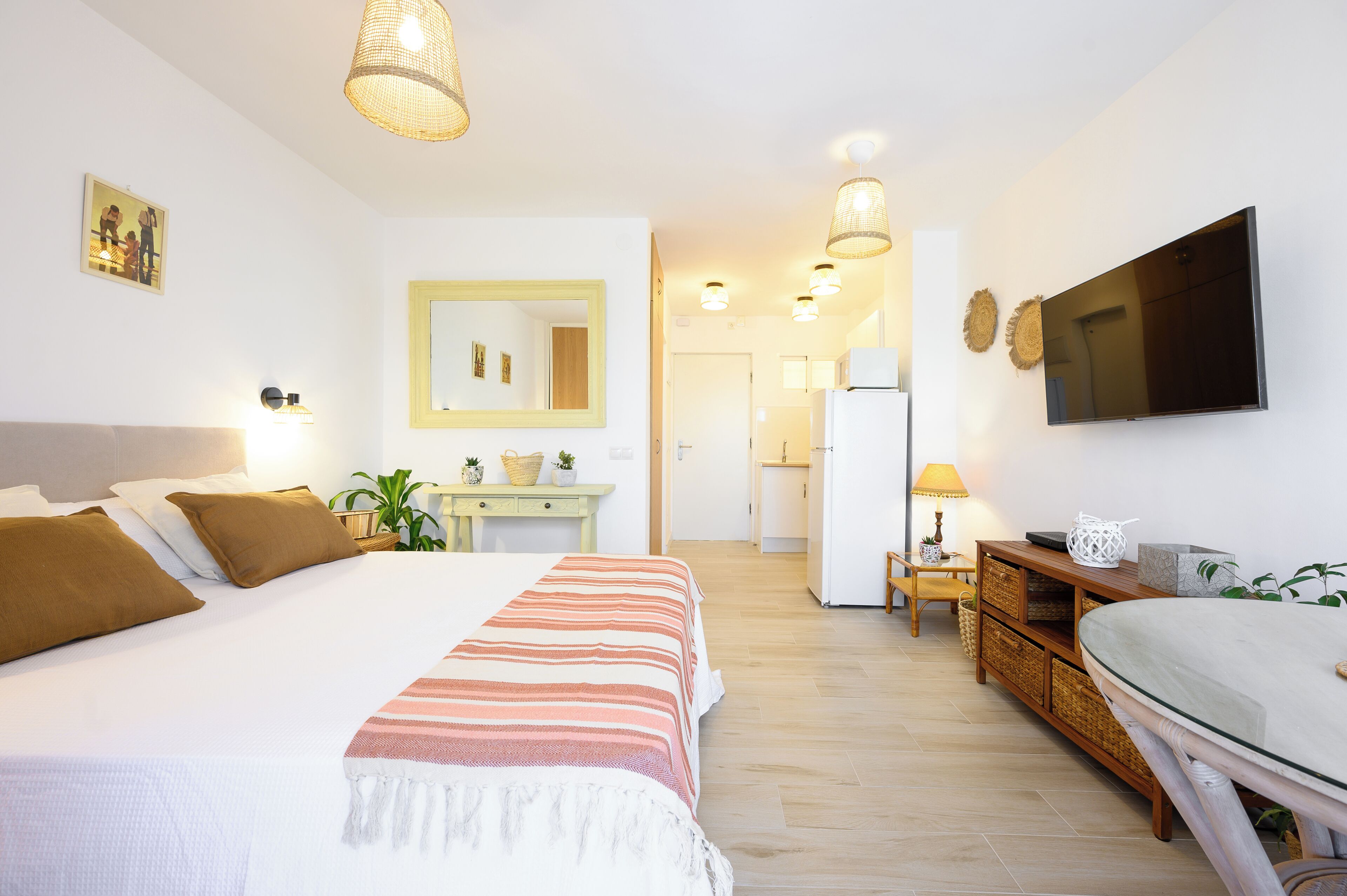 1 soverom, strykejern/-brett, wi-fi og sengetøy