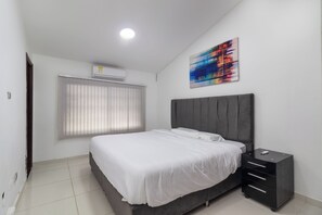 Suite básica, vistas al patio