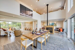 House (4 Bedrooms) | Interior - Coplan Vineyards by Avantstay 10-acre Estate w/ Pool, Spa, Bocce & Designer Interiors (Sonoma)