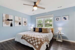 5 chambres, fer et planche à repasser, Wi-Fi, draps fournis