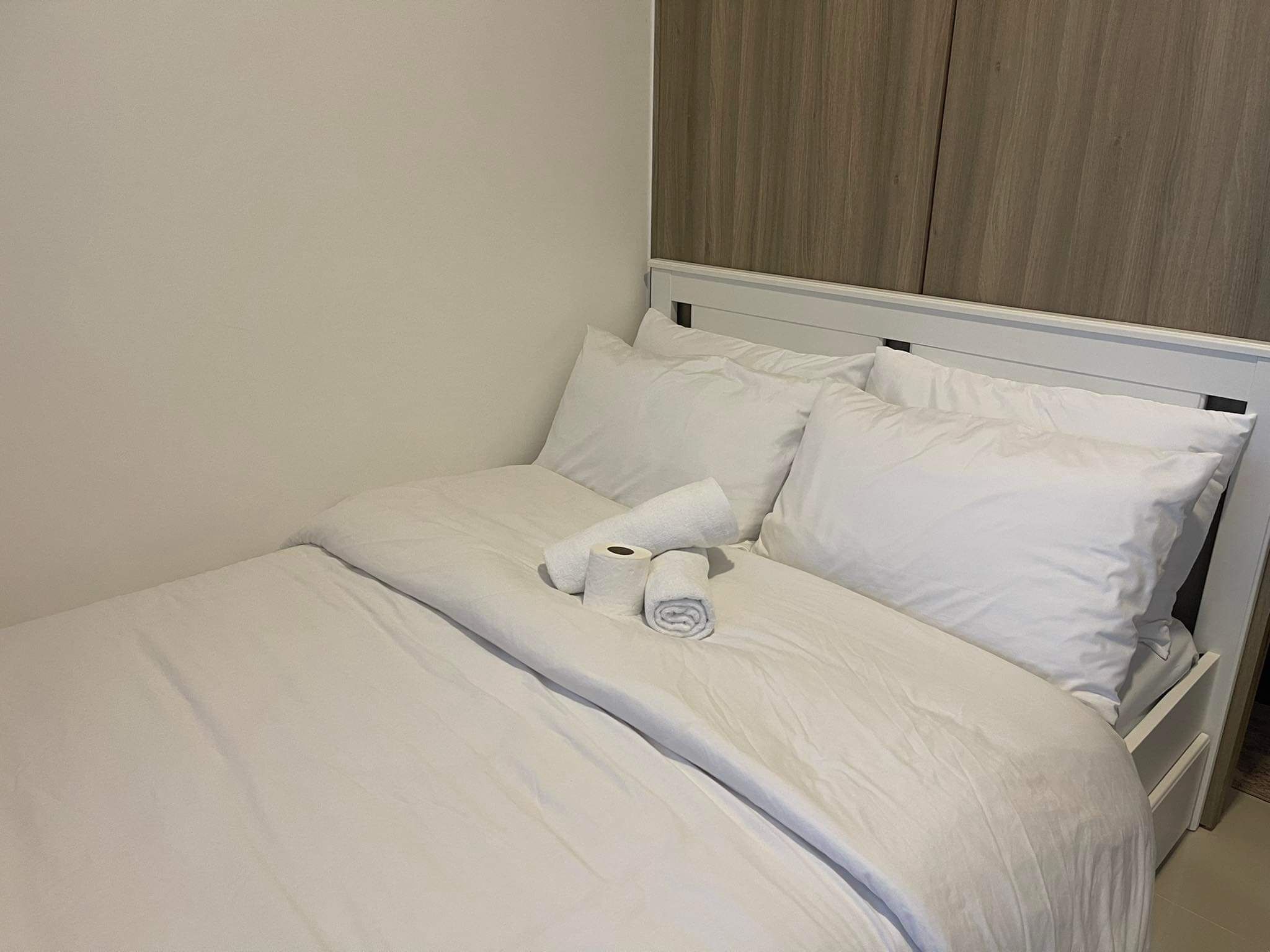 Iron/ironing board, free rollaway beds, free WiFi, bed sheets