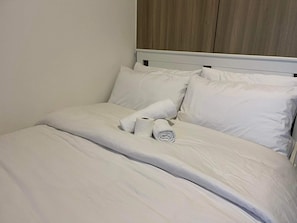 Huoneisto, 1 makuuhuone, parveke, näköala uima-altaalle | Silitysrauta/-lauta, ilmainen Wi-Fi