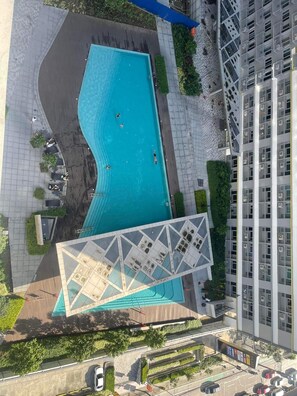 Outdoor pool - Fame Residences Mandaluyong by darpm (Mandaluyong)