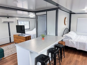 Desk, free WiFi, bed sheets