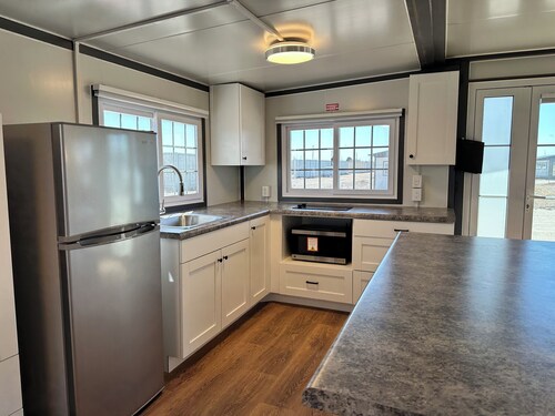 Iron Horse Living - 2 Bed Studio