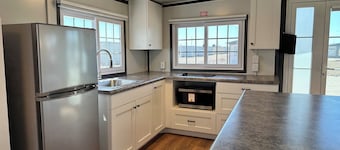 Iron Horse Living - 2 Bed Studio