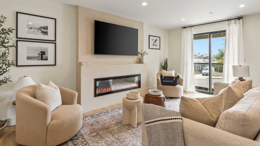 Point View Luxe by Avantstay 5BR Coastal Stay w/ En-suites & Kitchen