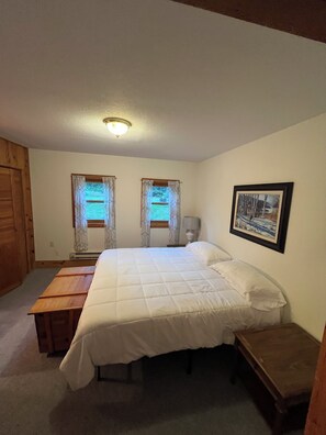 3 bedrooms, free WiFi, bed sheets