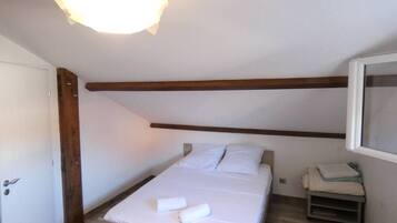 3 sovrum, strykjärn/strykbräda, wi-fi och sängkläder