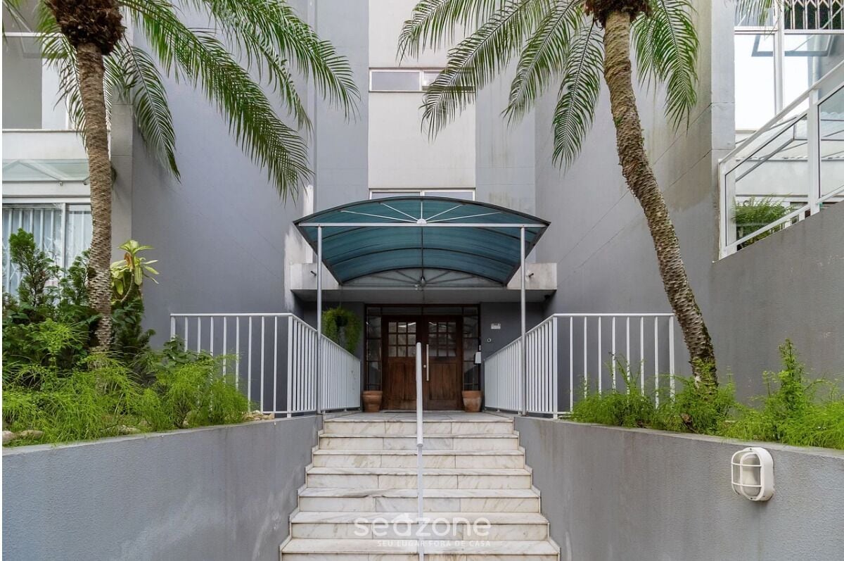 Basic Apartment | Exterior detail