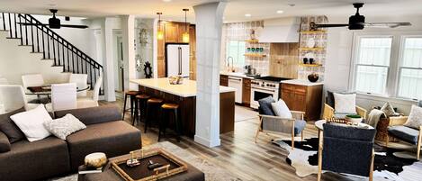 Smart-tv och eldstad