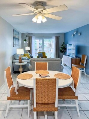 Smart TV - Ocean View Renovated 2BR Condo at St Augustine Beach & Tennis Club Pool & Beach (St Augustine)