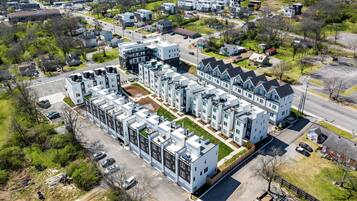 Rumah (4 Bedrooms) | Interior