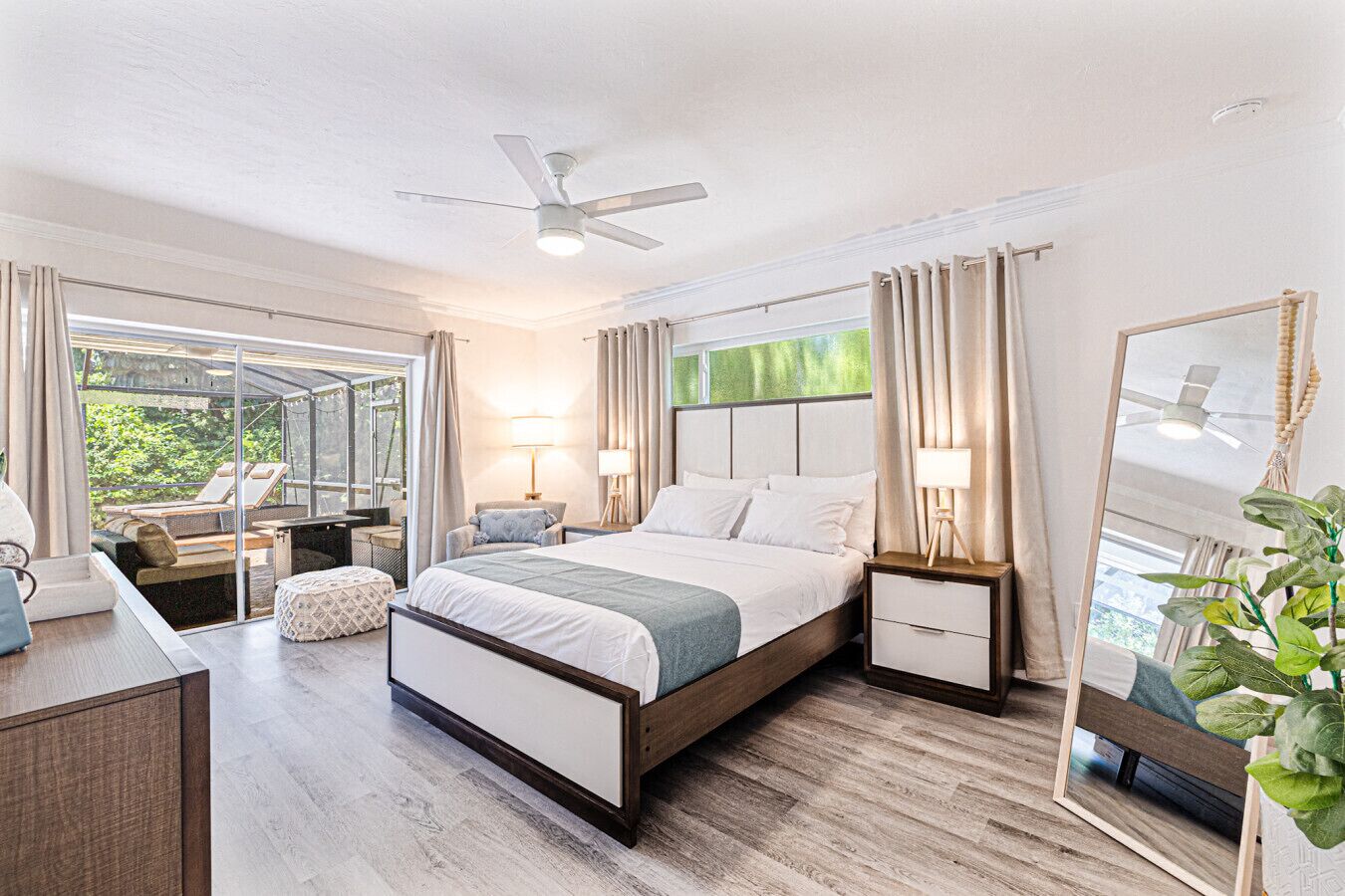 4 bedrooms, iron/ironing board, travel crib, free WiFi