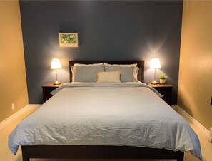 2 slaapkamers, een strijkplank/strijkijzer, gratis wifi, beddengoed