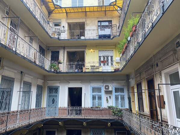 Apartment, 2 Bedrooms, Smoking, Patio | Balcony