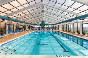 Piscine couverte, piscine chauffée