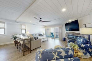 Télévision, baby-foot, table de tennis de table