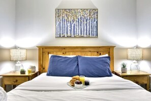 2 chambres, bureau, fer et planche à repasser, Wi-Fi gratuit