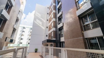 Apartament bàsic | Àrea exterior de l'allotjament