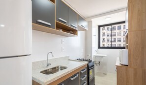 Basic Apartment | Private kitchen