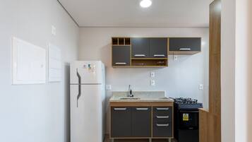 Basic Apartment | Private kitchen