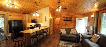 Cozy Cabin Retreat - Steps from White Potato Lake