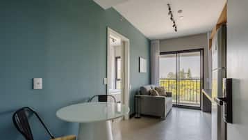 Basic Apartment | Bahagian dalam