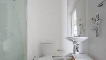 Eenvoudig appartement | Badkamer