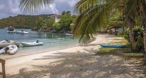 Beach nearby, 3 beach bars - Raintree Suites (St. John)