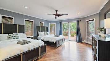 10 bedrooms, desk, iron/ironing board, travel cot