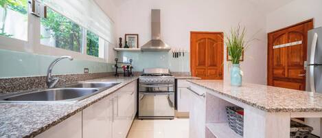 Fridge, microwave, coffee/tea maker, toaster