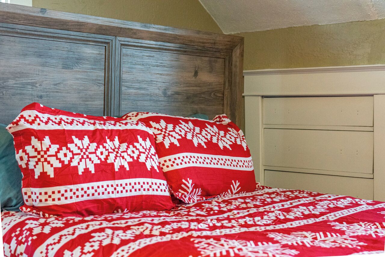 4 bedrooms, WiFi, bed sheets