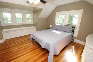 4 bedrooms, WiFi, bed sheets