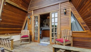 Kabin Basic | Teras/patio